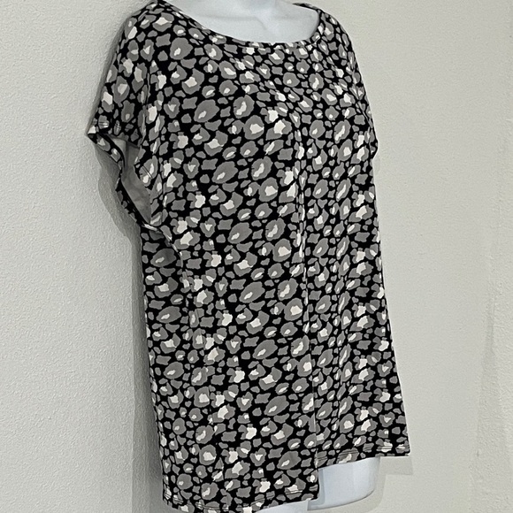 Chico’s Top Size 1 - Picture 7 of 10